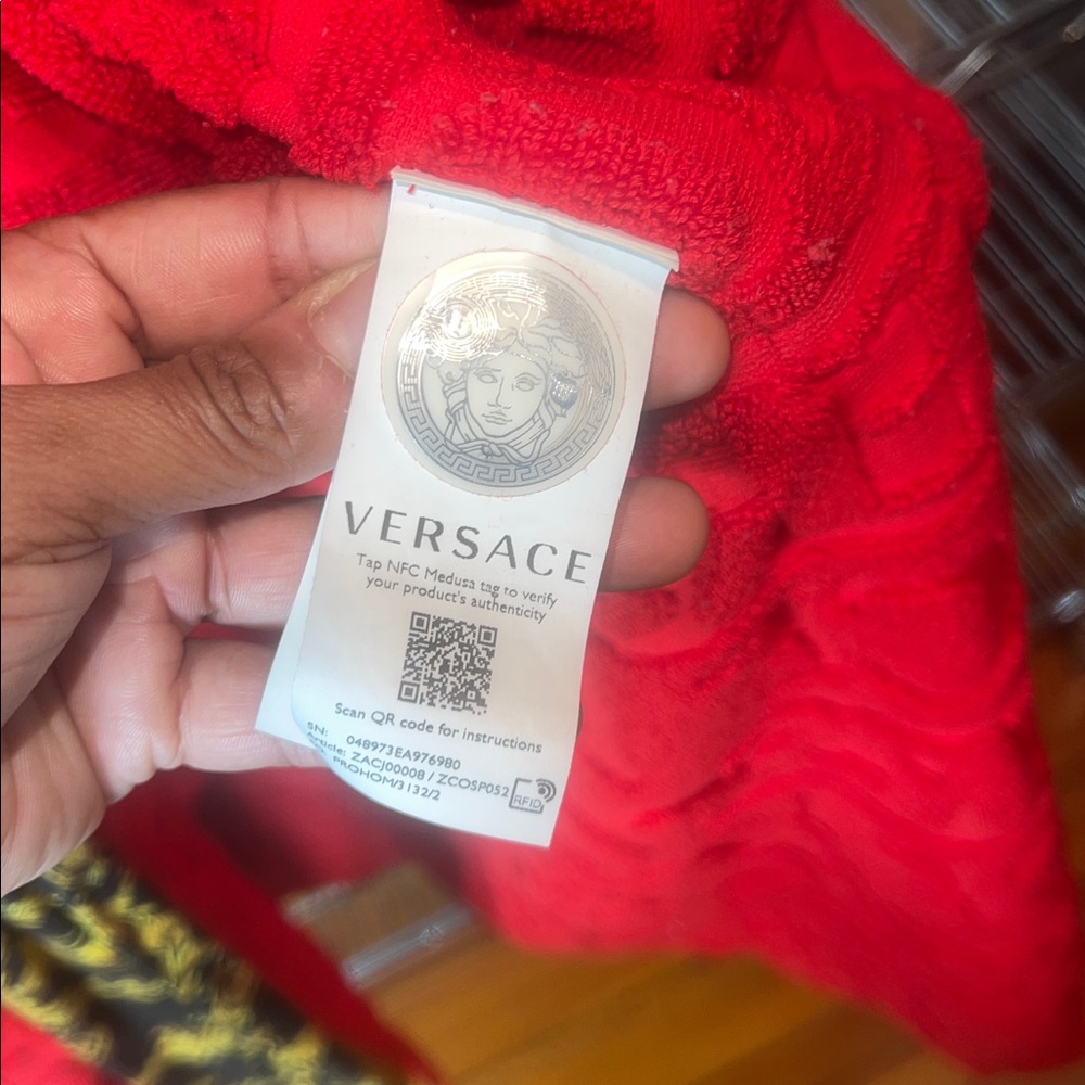 I Baroque Bathrobe - Versace - image 5